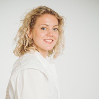 Lois Van Dijk