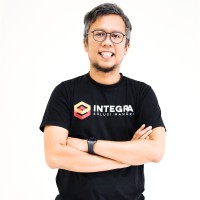 Deka Fandestia Triana