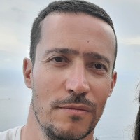 Mauricio Finos