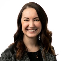 Sara Sandys, Mba