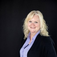 Suzy Mckee