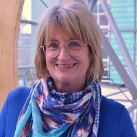 Suzanne Henderson
