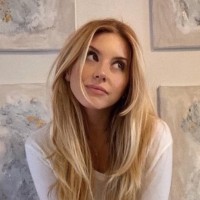 Kristin Wells