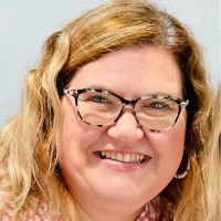 Kim Lee