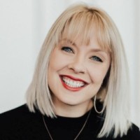 Julie Plunk