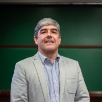 Adriano Velázquez Tello
