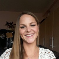 Lauren Dewar