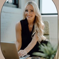Alicia Turner