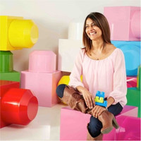 Melanie De Souza, Mba