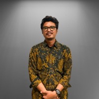 Adlan, Hilman