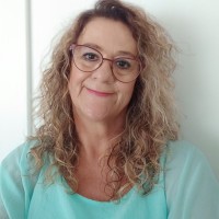 Larissa Marks