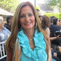 Lucretia Fierro Glionna