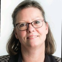 Suzanne van der Knaap