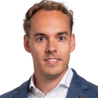 Juul H.