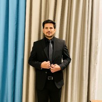 Dr. MANISH DWIVEDI