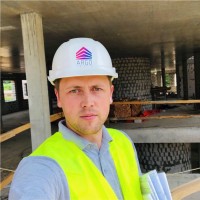 Павел Титаренко