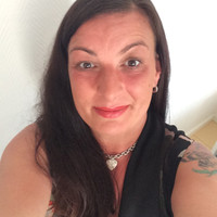 Elaine Davies