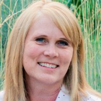 Andrea Curtis