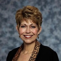 Paula Kent