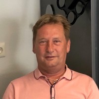 Henk Van Den Hoogen