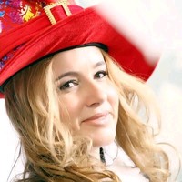 Juliana I.