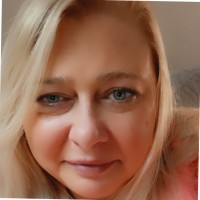 Stephanie Wells