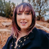 Laura Curtis