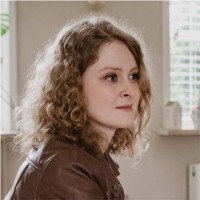 Esther van Beek