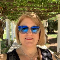 Cindy Martel, Bcom, Cma