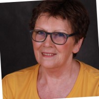 Christine Goetze