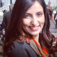 Dr Erum Khan