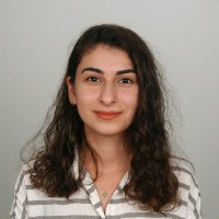 Öznur Çeti̇n