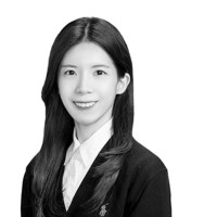 EUN JI LEE