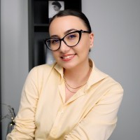 Carla Elena Pîrvu