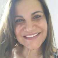 Divina Lemos
