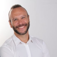 Francis Pachá