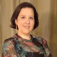 Cintia Desirée Silva de Almeida