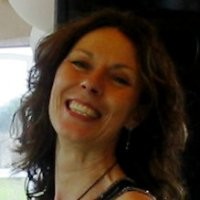 Linda Symons