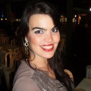 Amanda Baranda de Lacerda