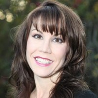 Jennifer Dean