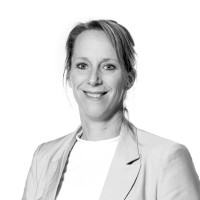Nicole Van Oers