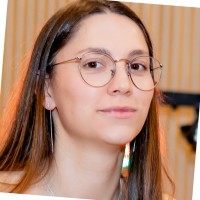 Roxana-Elena Fratila