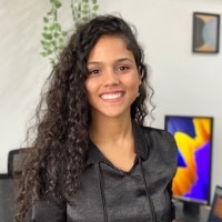 Amanda Soares Pinto