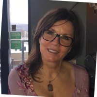 Leslie MacPherson