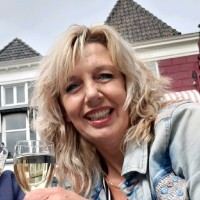 Annita Schuring