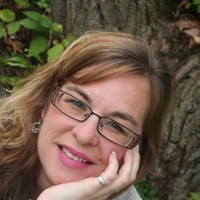 Tina Larochelle