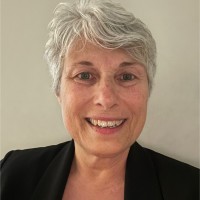 Linda Perkins