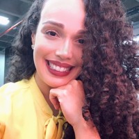 Thais Nogueira