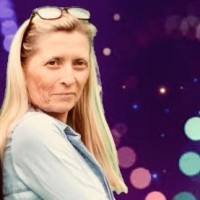 Manuela Louvaert
