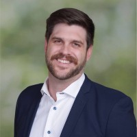 Russell Deghi